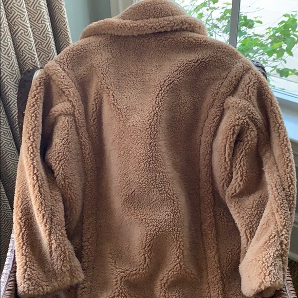 HOST PIC K.ZELL PARIS CAMEL COLOR OVERSIZED LUXE FAUX FUR TEDDY COAT SIZE M - Picture 12 of 16